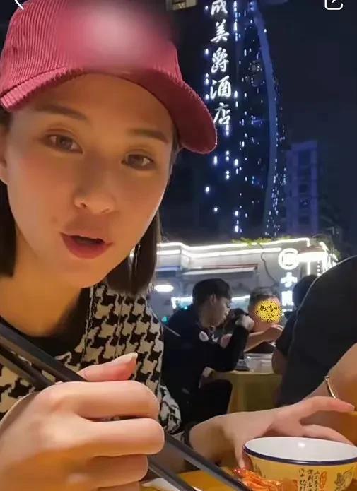 黄瓜娱乐圈爆料吃瓜明星